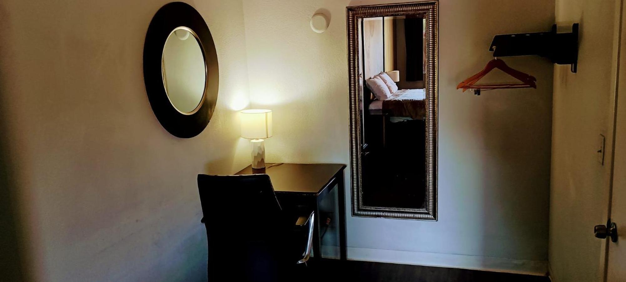 Valley Inn Финикс Екстериор снимка