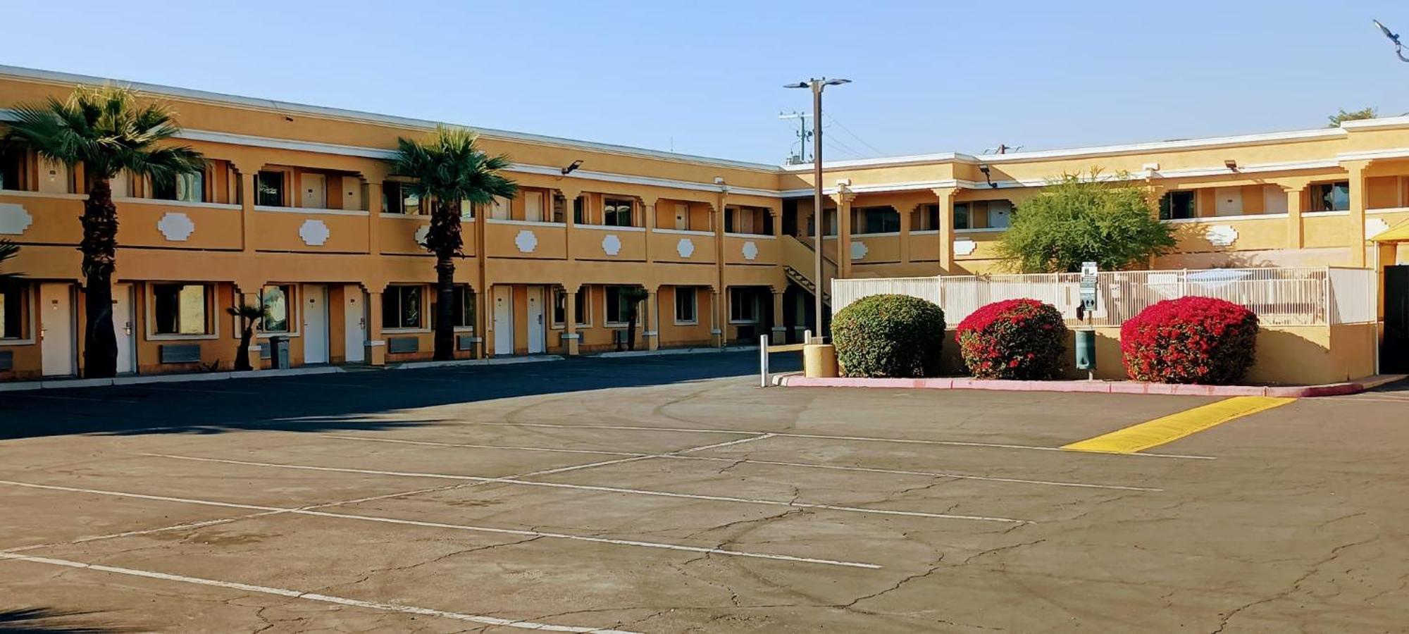 Valley Inn Финикс Екстериор снимка